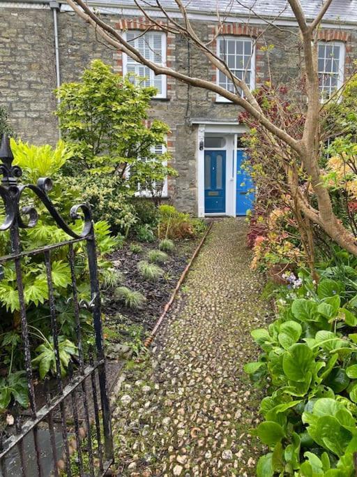 Fuchsia Cottage Flushing Dış mekan fotoğraf